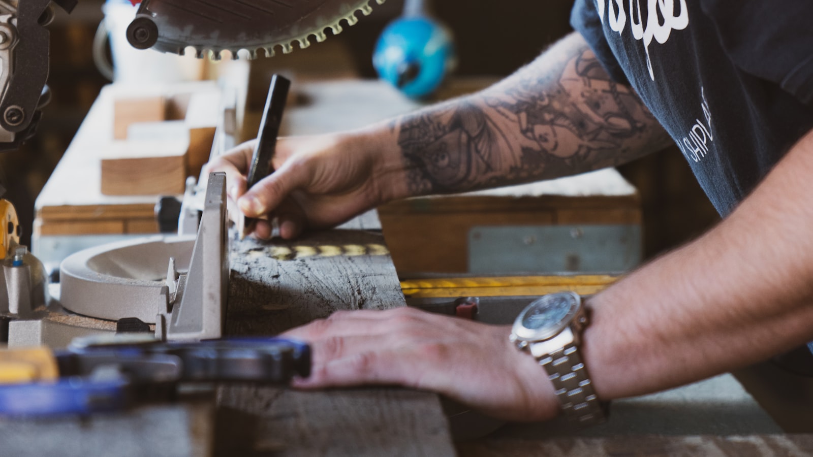Hand-cut dovetail joints on a drawer
