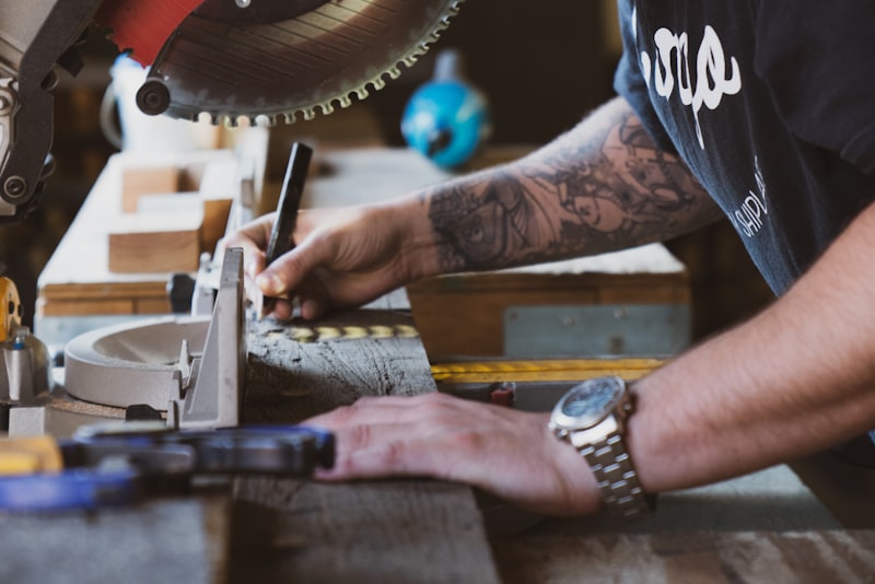 Hand-cut dovetail joints on a drawer